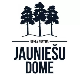 Jauniešu Dome